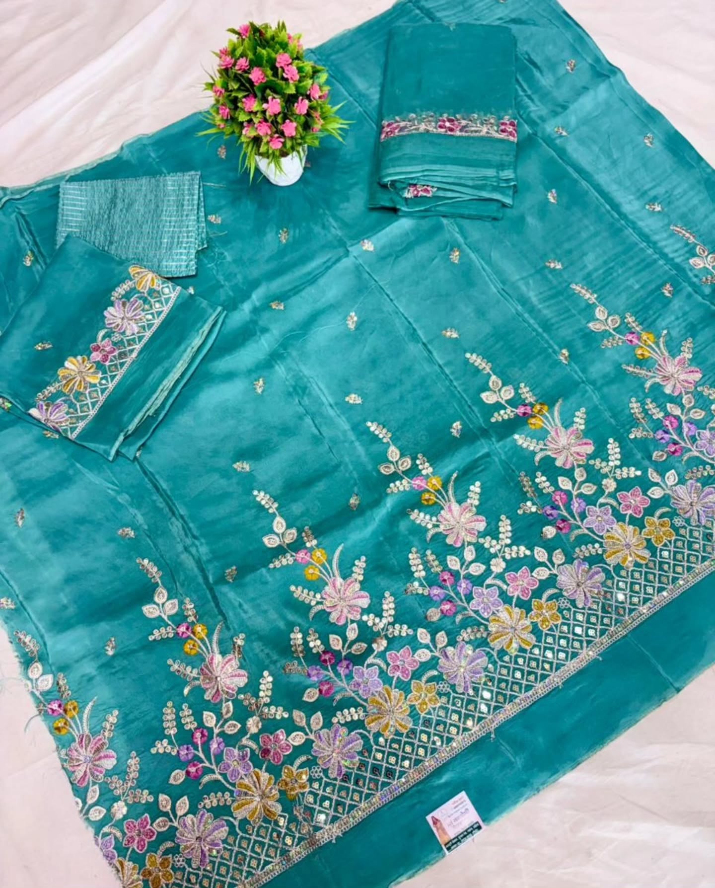 Refined Traditions – Maa Santoshi Handloom